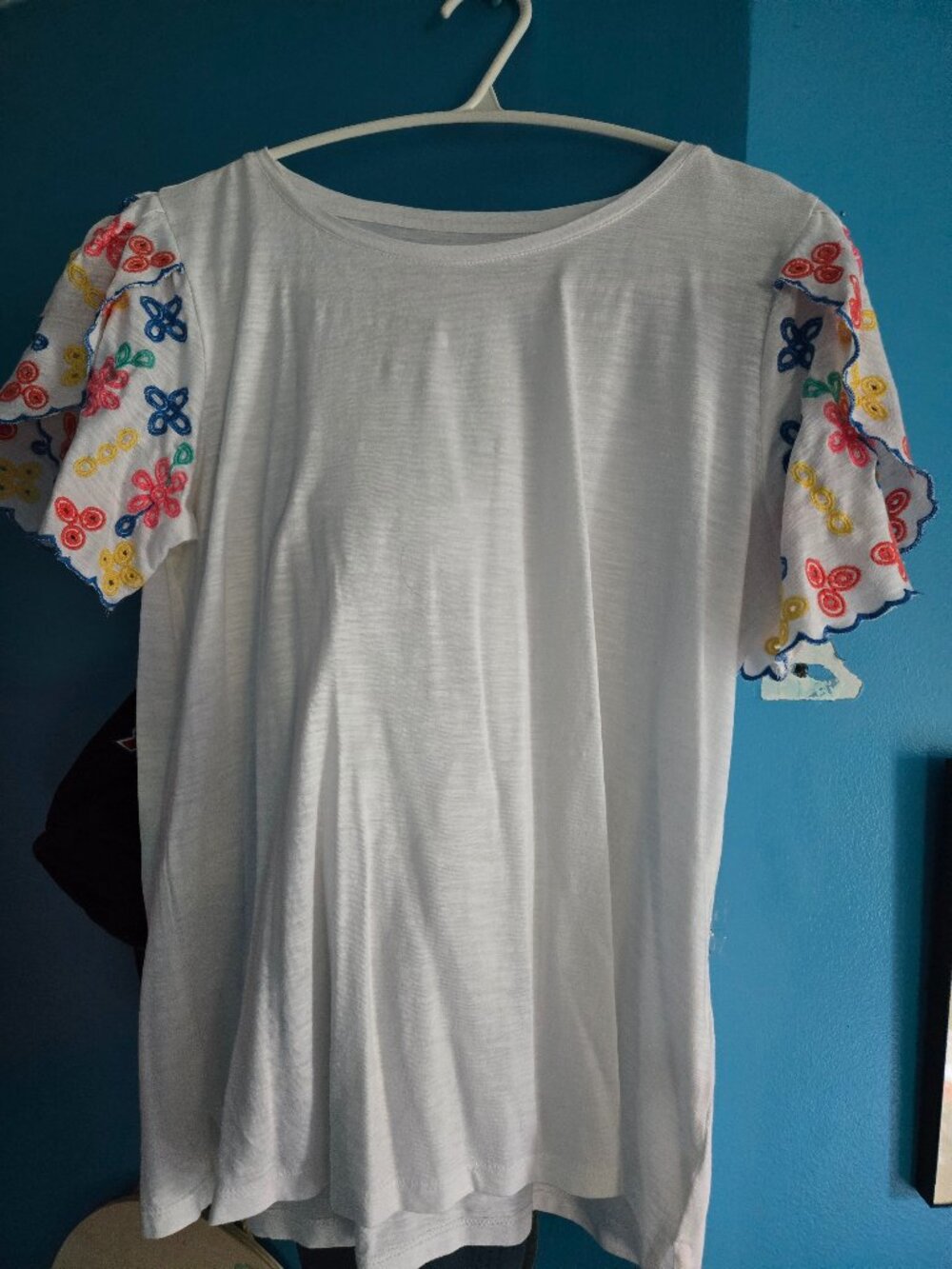 Talbots embroidered t-shirt